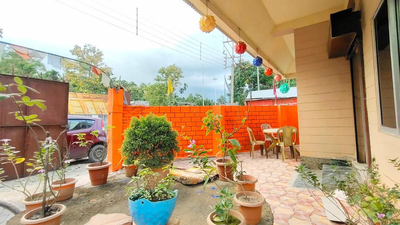 Green Earth Resort Lataguri Bagian luar foto