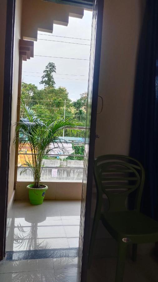 Green Earth Resort Lataguri Bagian luar foto